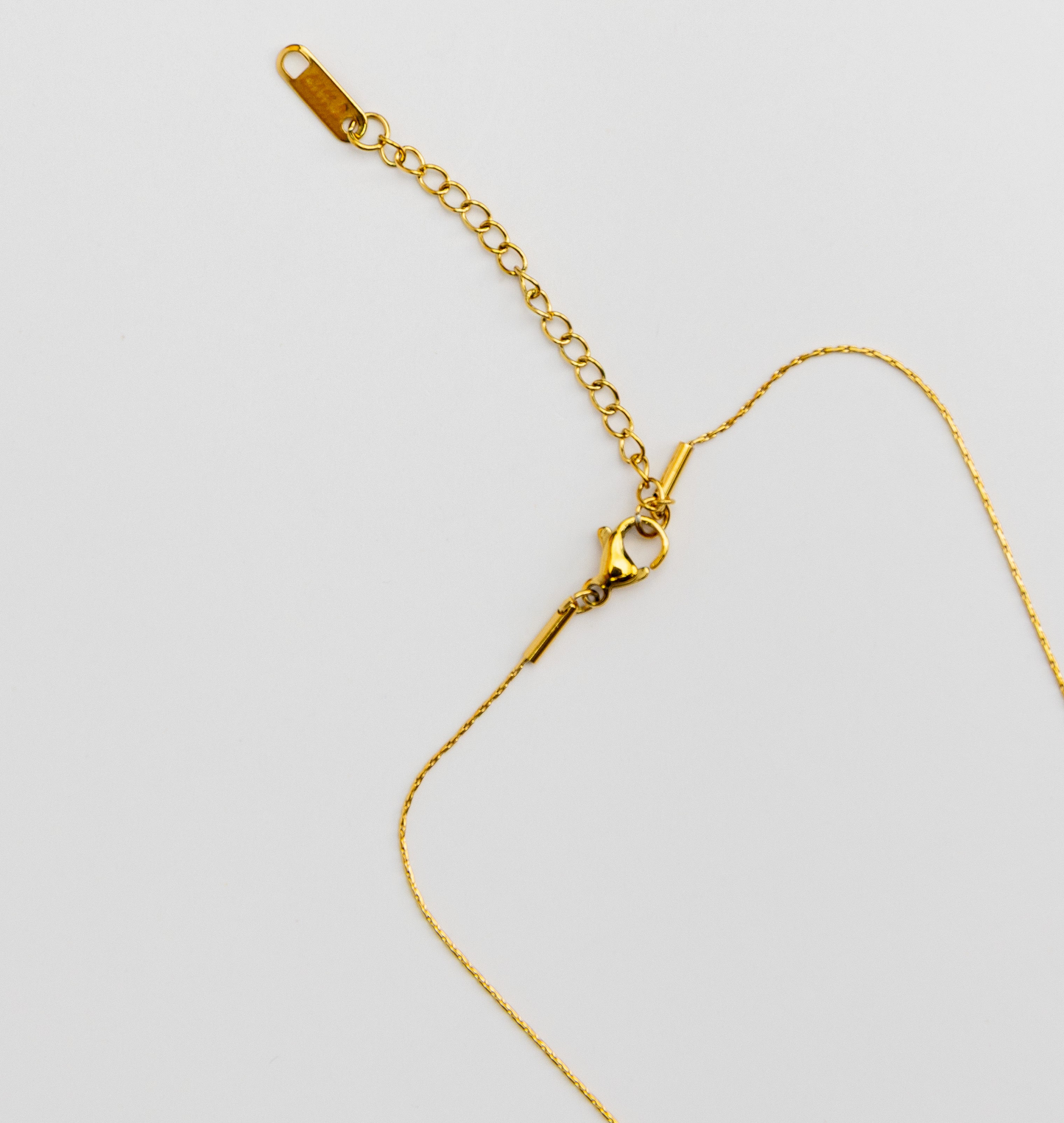 Dainty crystal bow necklace